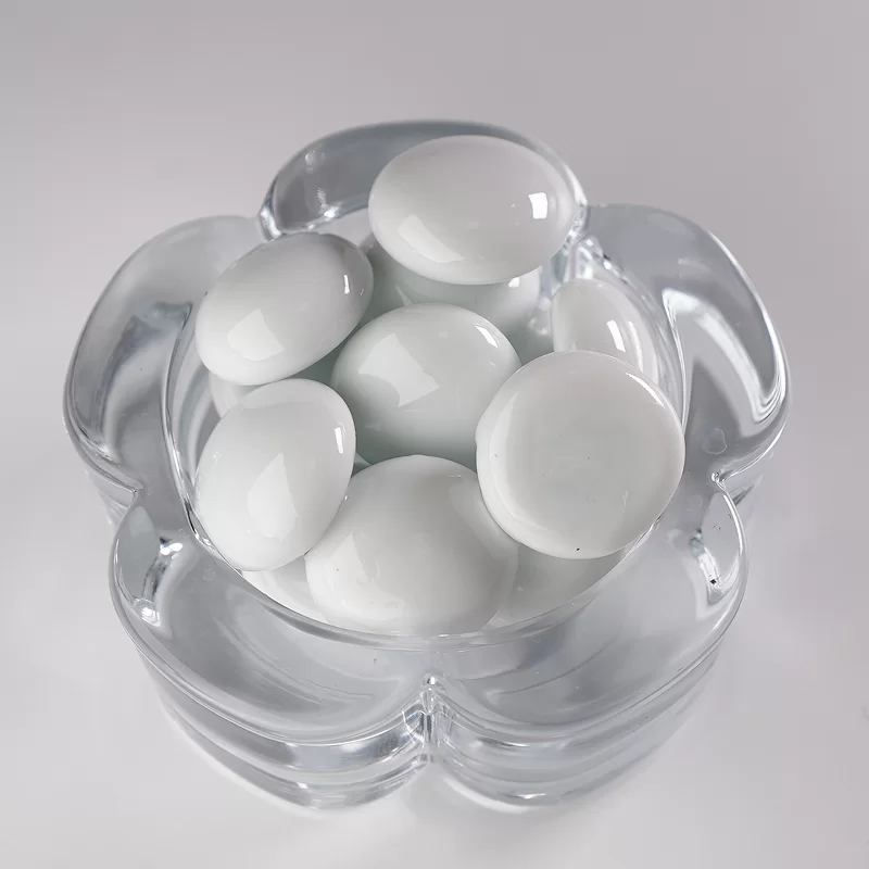 Stiklinis anakardžių riešutų akmuo, stikliniai plokšti karoliukai, naudojami dekoravimui